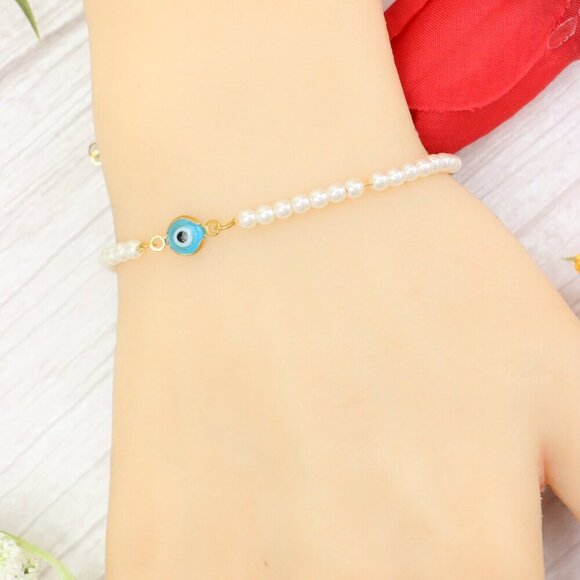 "Trendy Handmade Bracelet – A Thoughtful Gift for Girls & Women | UNVRC1461 - Picture 6 of 10